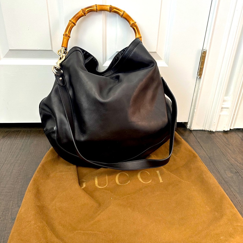 Leather Gucci hobo bag ( pre-owned , worn once )